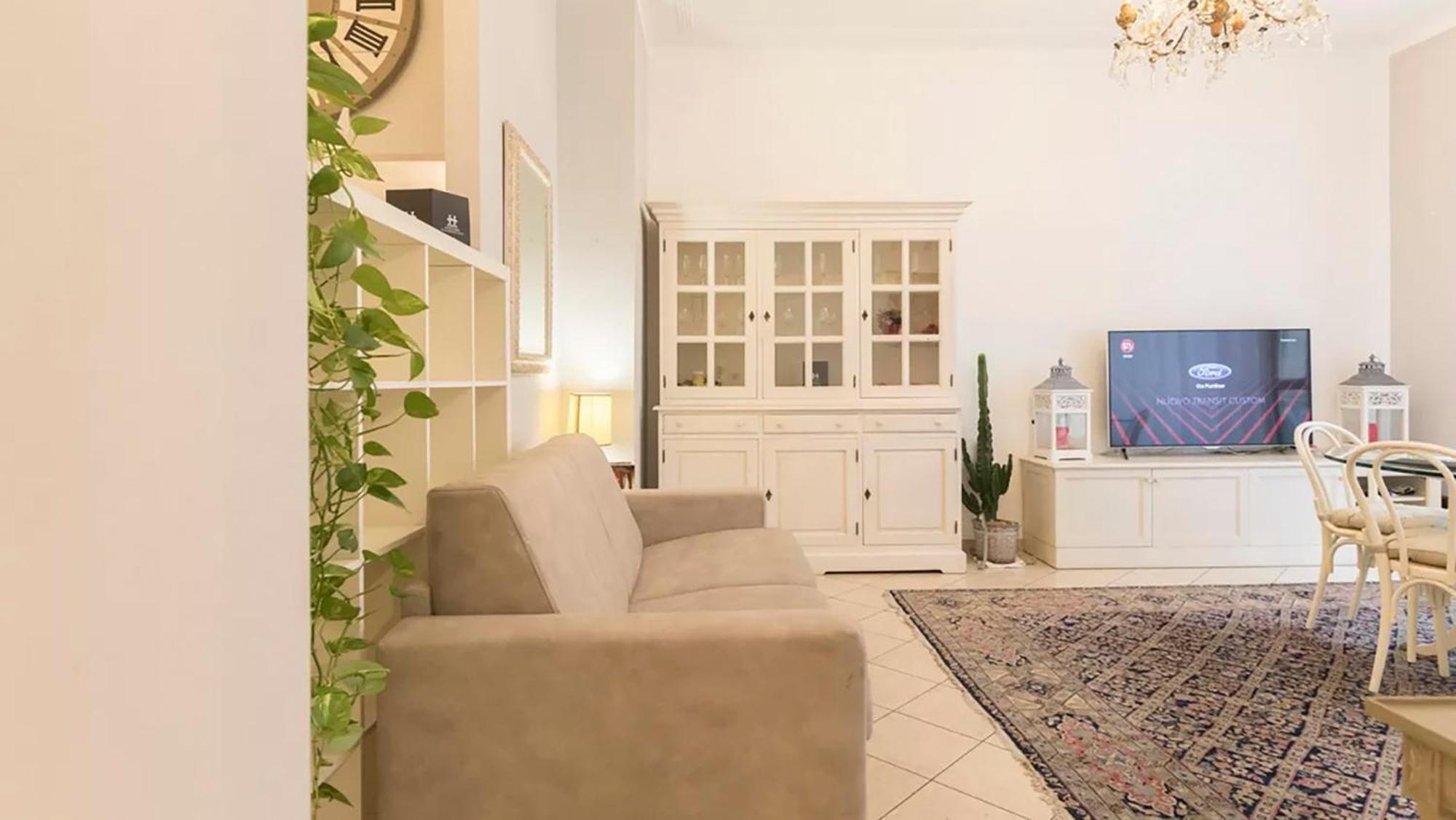 Classbnb - Two 400 Meters From The Duomo Milano