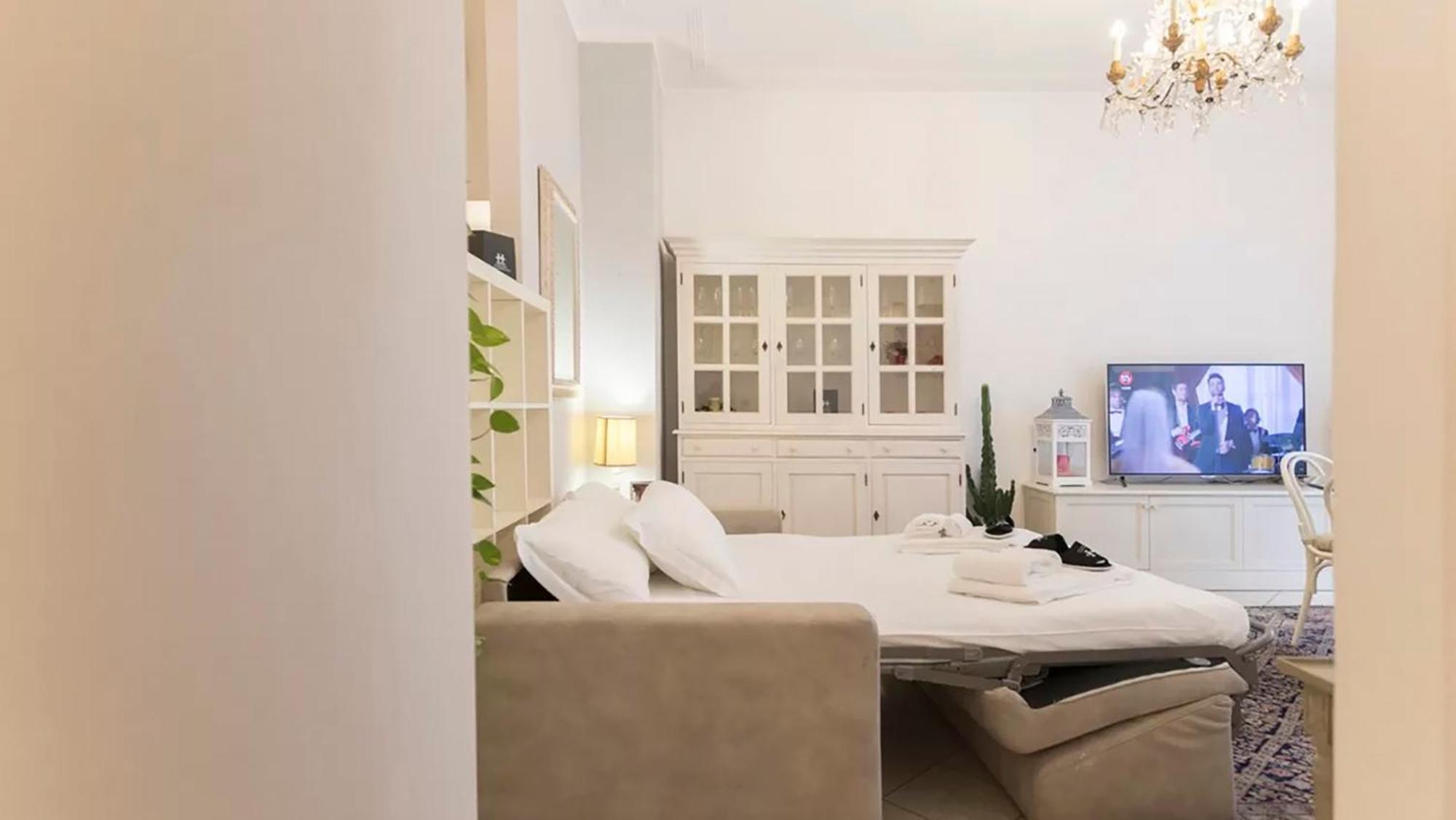 Classbnb - Two 400 Meters From The Duomo * Milano
